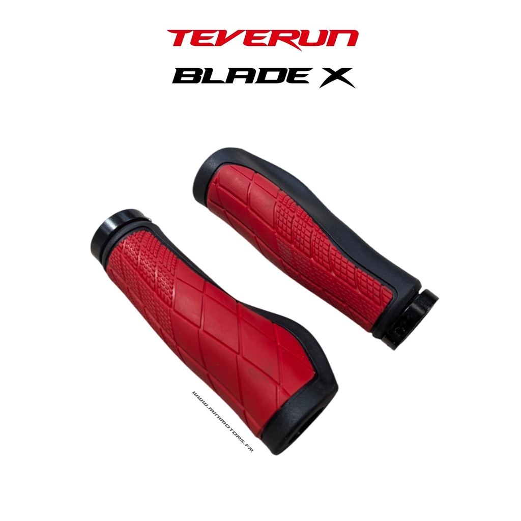 BLADE X | RUBBER GRIPS (PAIR)